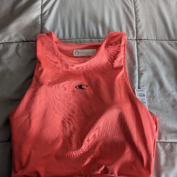 Active cropped top, Padded - Picture 2 of 3